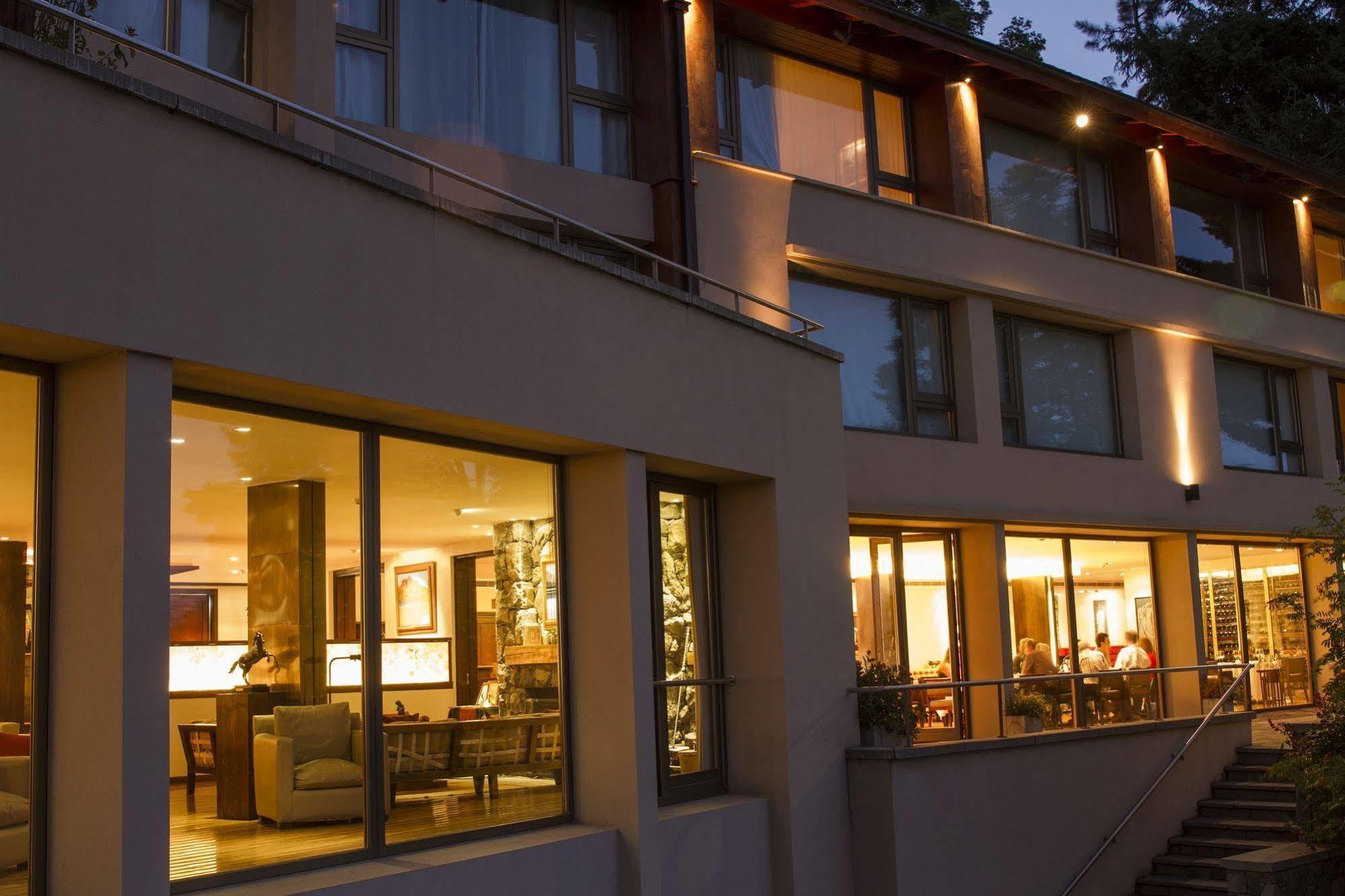El Casco Art Hotel San Carlos de Bariloche Bagian luar foto